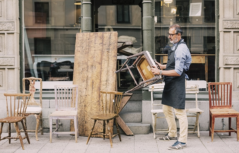 5 Tools That Will Elevate Your Customers' Furniture Delivery Experience